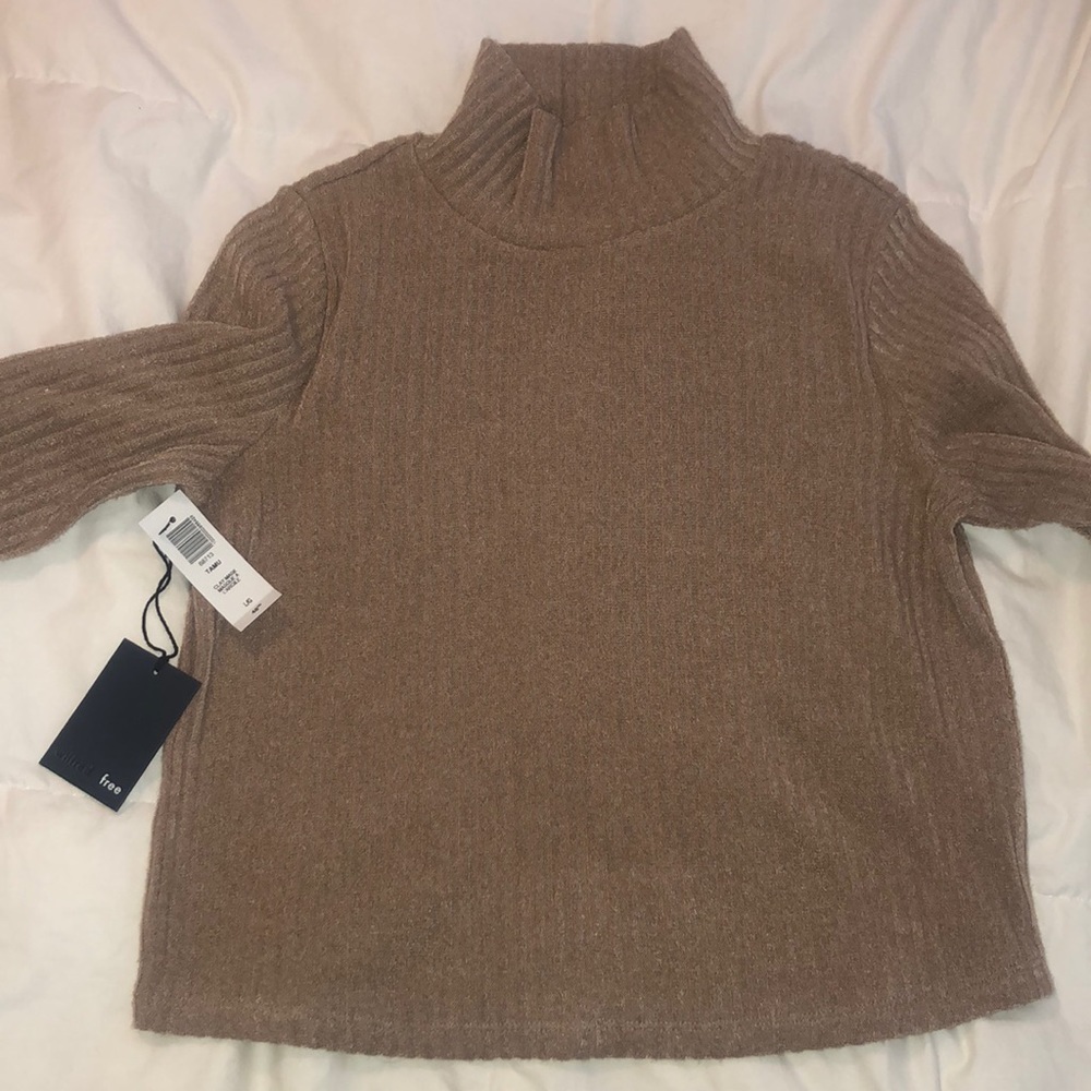 BNWT TAMU LONG SLEEVE